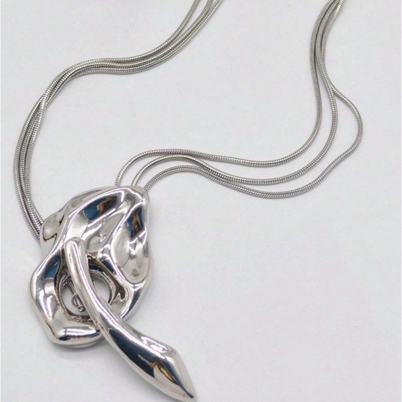 Silver Geometric Handmade Creative Design Necklace Party Event - Picture 8 of 13